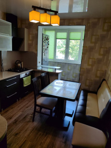 3-х комнатную квартиру новой планировки ул. Урицкого 137