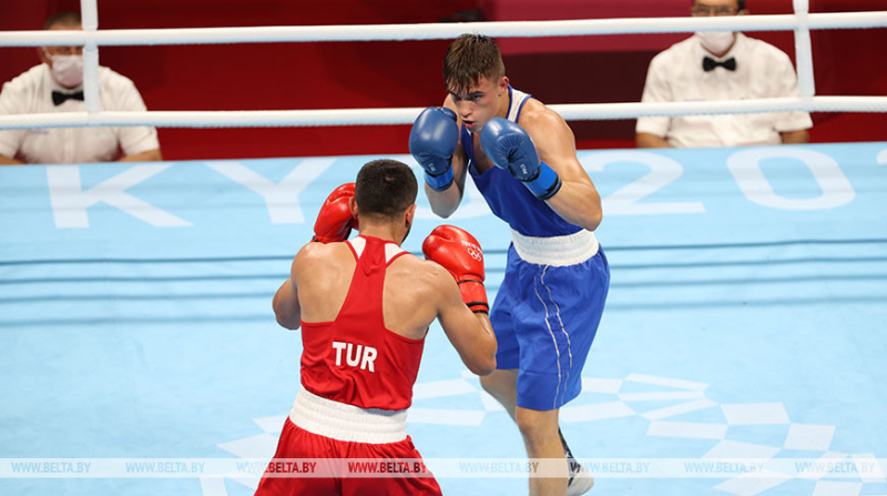Бобруйский боксер Александр Радионов одержал победу в стартовом бою олимпийского турнира