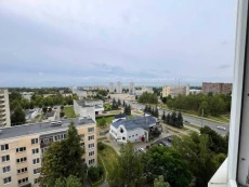 Просторная 1-комн. квартира в 13-эт доме. Ульяновская, 60. 26700 уе