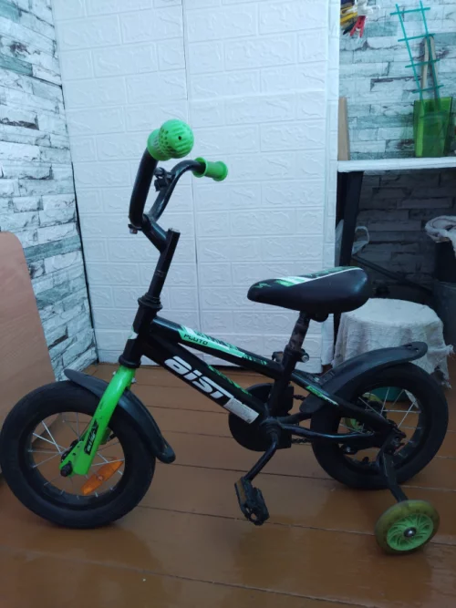 Детский велосипед в хорошем состоянии