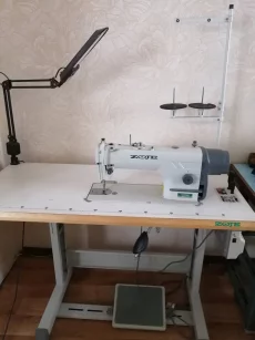 Швейная машина