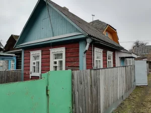 Пол дома по ул. Бахарова 119