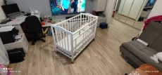 Кроватка детская классическая белая