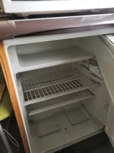 Холодильник Индезит (низкий)