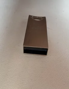 Оригинальная usd-Flash Tesla 128gb