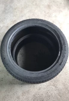 Легковые зимние шины 245/45/19 Continental