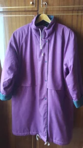 Куртку женскую