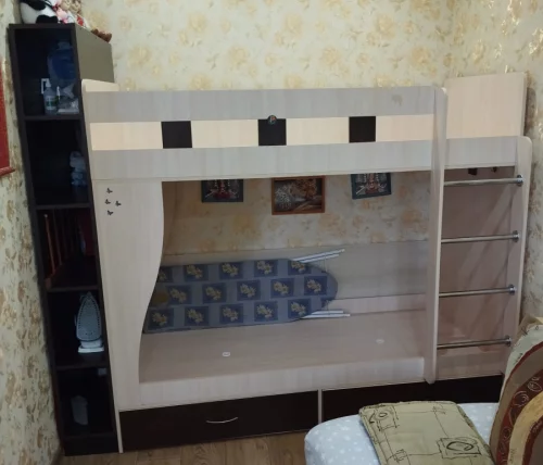 Кровать двухярусная