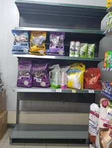 Торговые стеллажи