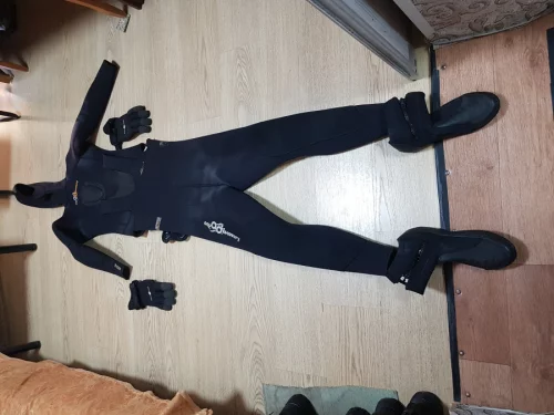 Гидрокостюм 450р