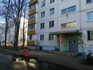 2-Х комнатную квартиру