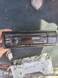 Автомагнитола SONY