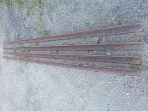 Уголок металлический 50х50х5мм 4 штуки по 3 метра новый