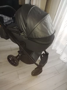 Детская коляска и стул