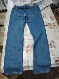 Продам Levis джинсы