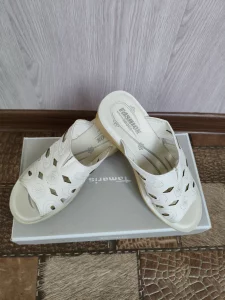 Женские босоножки р36