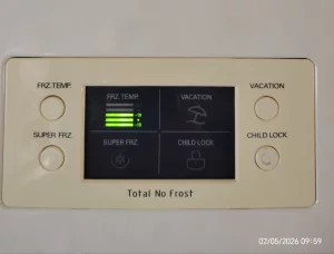 Холодильник с морозильным отделентем LG