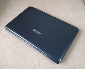 Ноутбук Asus