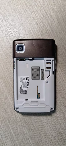 Nokia e61i