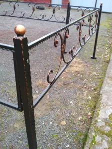 Ограда металлическая