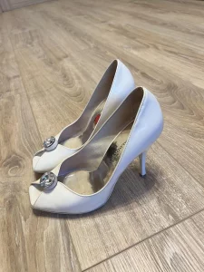 Женская обувь, размер 35-36