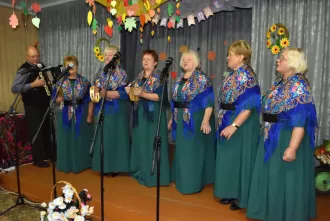 На Бобруйщине в Сычково прошёл День деревни: конкурс садовых тележек и парад урожая