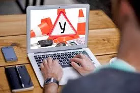 Онлайн-теория и современные методики обучения в автошколах Екатеринбурга