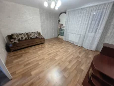 Квартиру, 2 комн., 61 м²