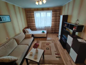 Двухкомнатную квартиру на Гоголя