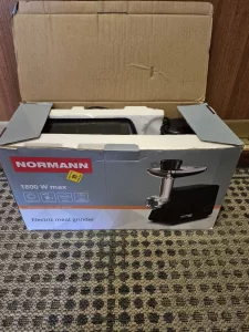 Мясорубка электрическая Normann