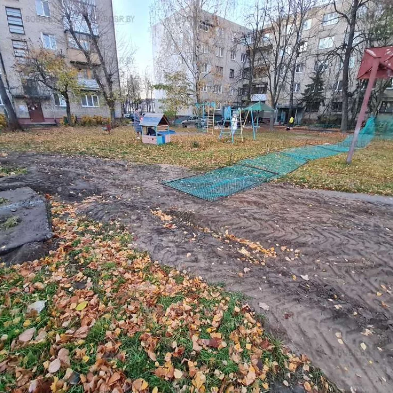 Суровый бобруйский двор.