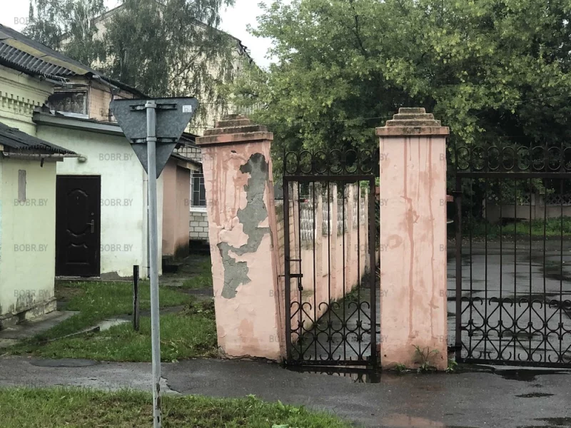 Как жизнь его покосила