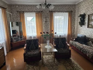 4-х комнатная квартира в двухквартирном доме