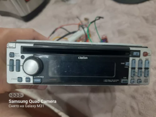 Автомагнитолу 1DIN Clarion DB456MC. 50 р