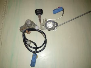 Комплект замков Rover 400
