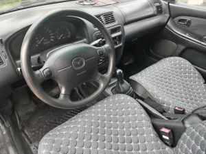 Mazda 323