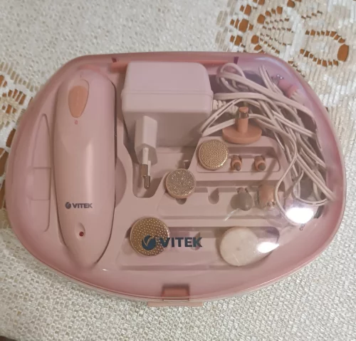 Маникюрный набор Vitek VT