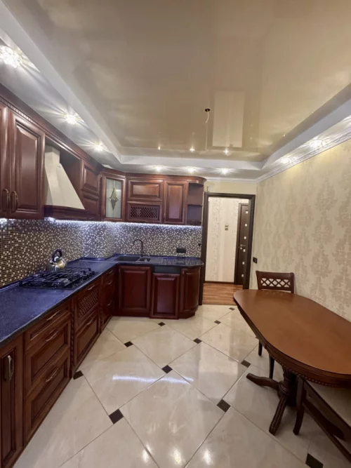 3-комнатная квартира, пр-д Звездный, д. 9