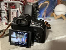 Фотокамеру Sony SLT A58