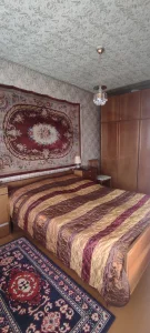 Трехкомнатная квартира на ул. Урицкого, д. 94А