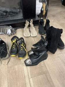 Продам дёшево женскую обувь