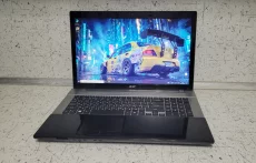 Ноутбук с большим экраном 17.3" i3 GT640 2GB 8GB SSD+HDD