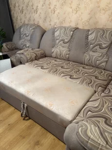 Угловой диван и кресло