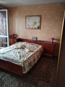 3ёх комнатную квартиру