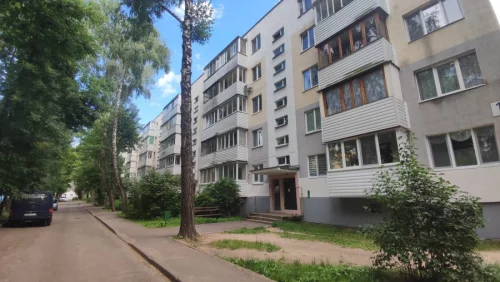 Трёхкомнатная квартира по ул. Орджоникидзе, д. 10