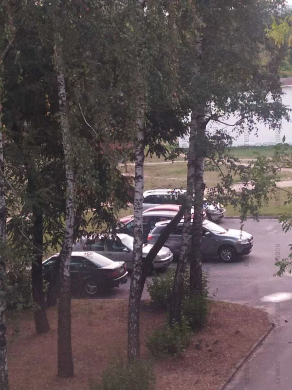Вот так вот приходится парковаться