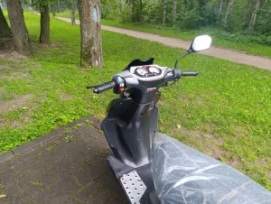Скутер 80 куб, 1700 руб, обмен