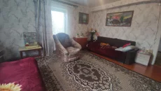 Добротный деревянный дом по адресу ул.К .Маркса