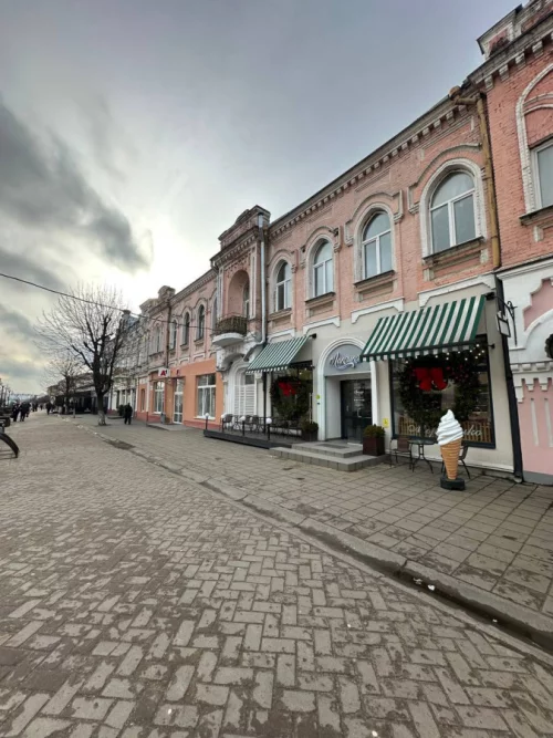Трёхкомнатная квартира