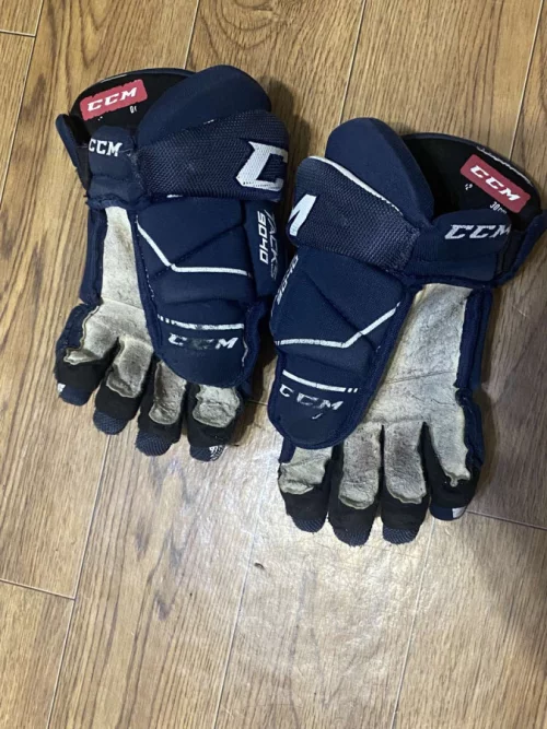 Хоккейные краги б/у 30см 150р, состояние 8 из10